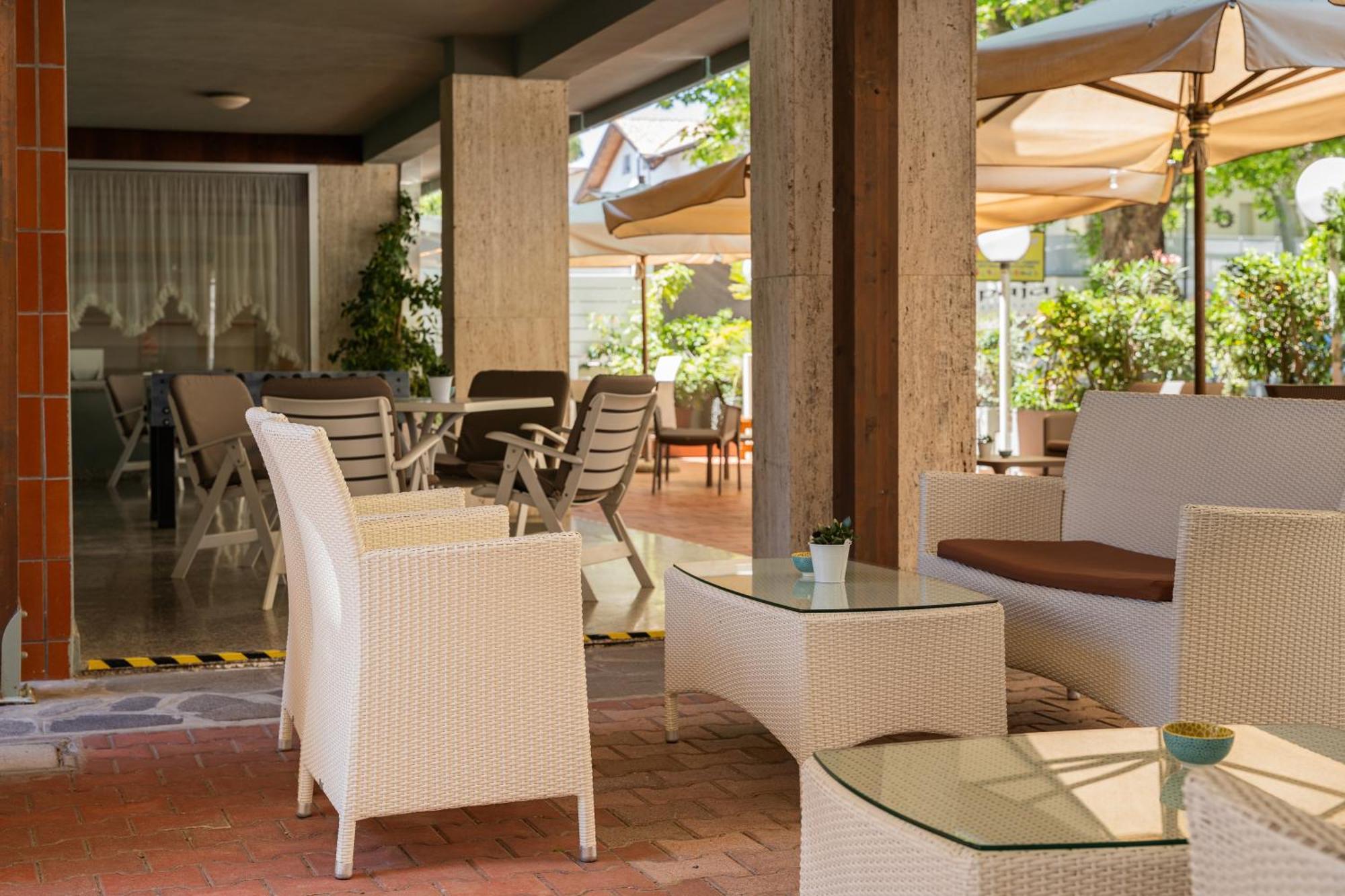 Hotel Ondina E Milazzo Cervia Ngoại thất bức ảnh