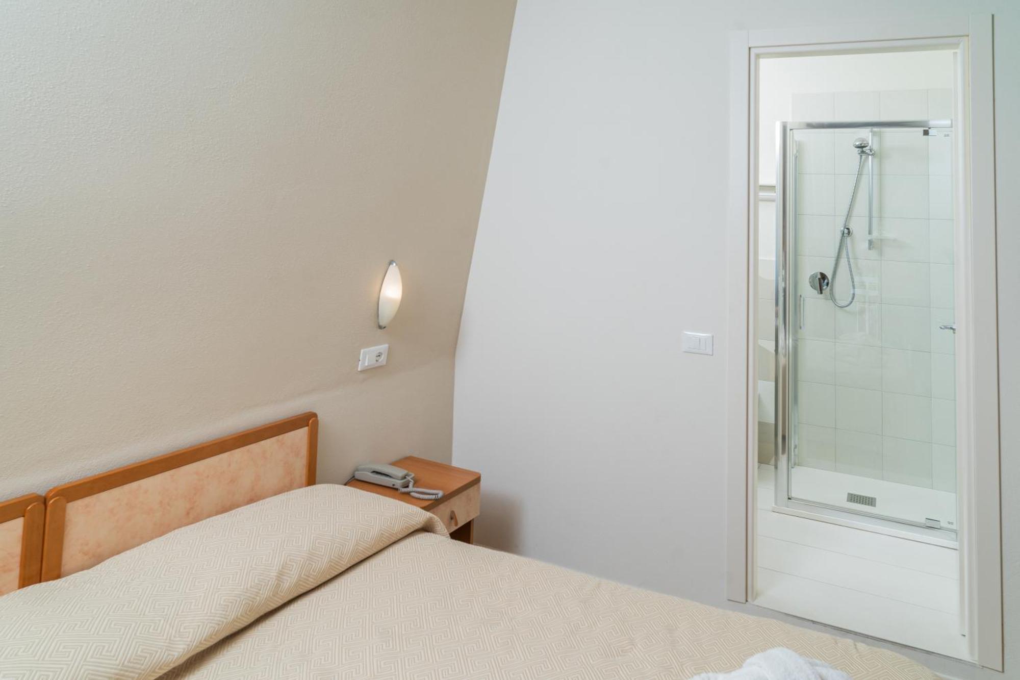 Hotel Ondina E Milazzo Cervia Ngoại thất bức ảnh